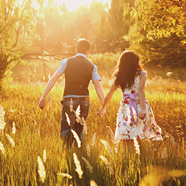 6 Things that independent people do that makes them stronger in a relationship