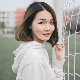 A love leave for Chinese girls